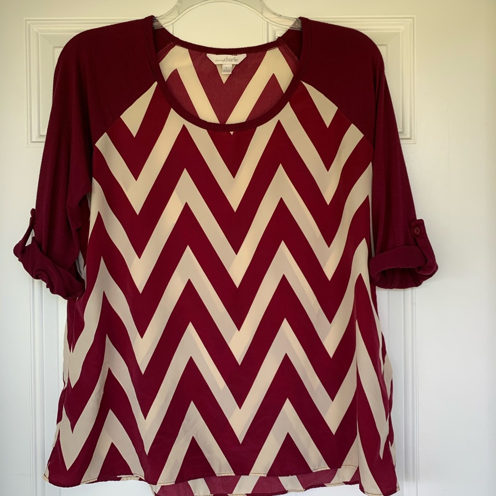 Charming Charlie Chevron Roll-Tab Top-size Large - Picture 2 of 10
